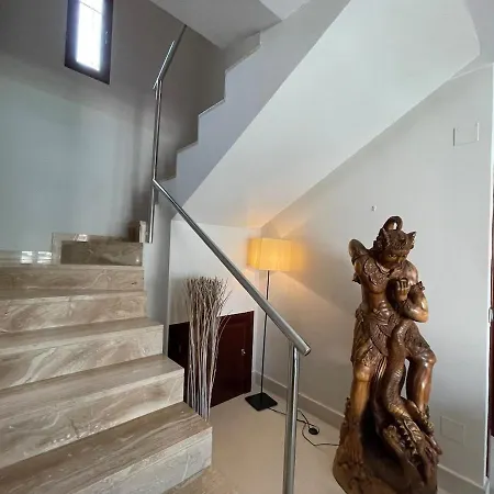 Semesterbostad Casa Aisea *