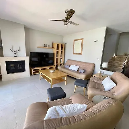 Casa Aisea * קאלטה דה ולס